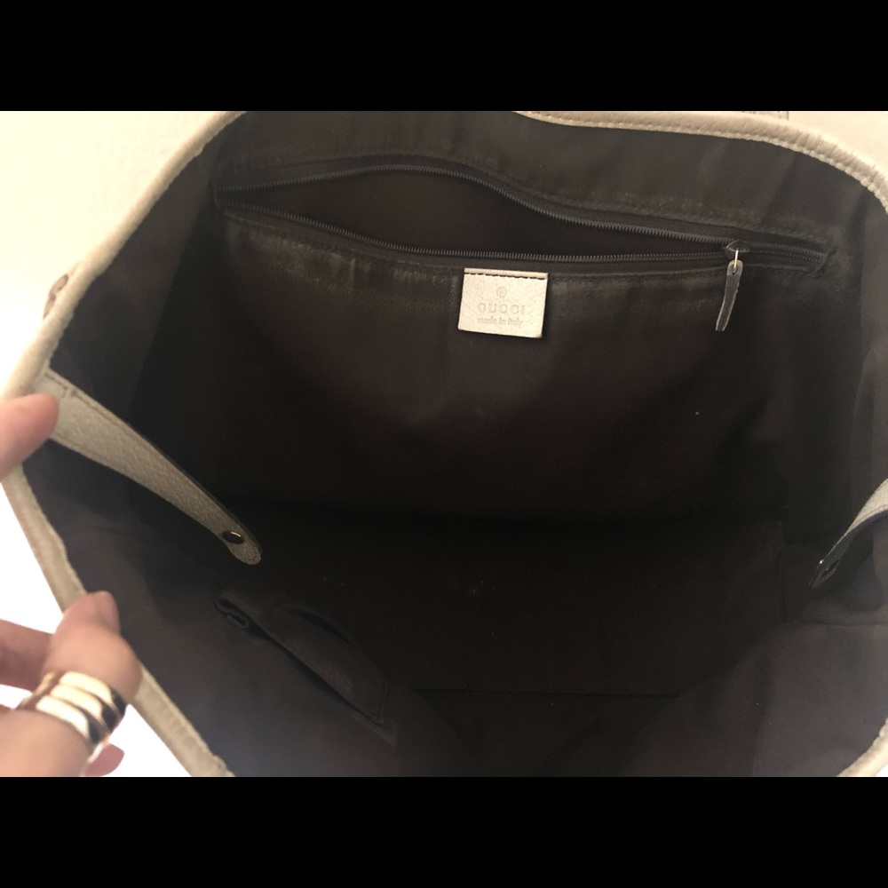 Gucci SOLD!!! 😘 - Picture 4 of 8